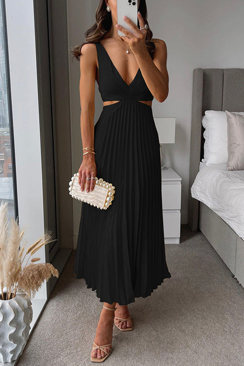 Alanis | Elegant Deep V-neckline Dress